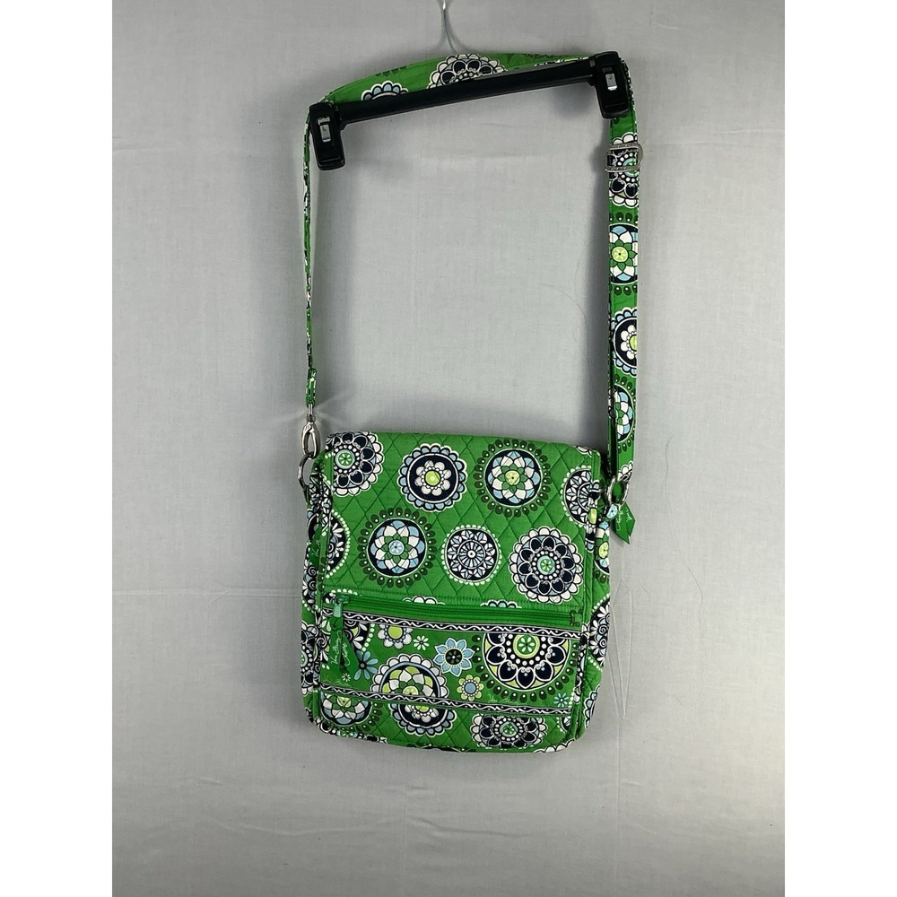 Vera Bradley Green Quilted Crossbody Bag Floral Medallion Adjustable Strap